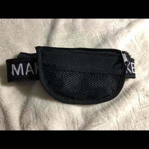 Running mini bag with adjustable tape belt